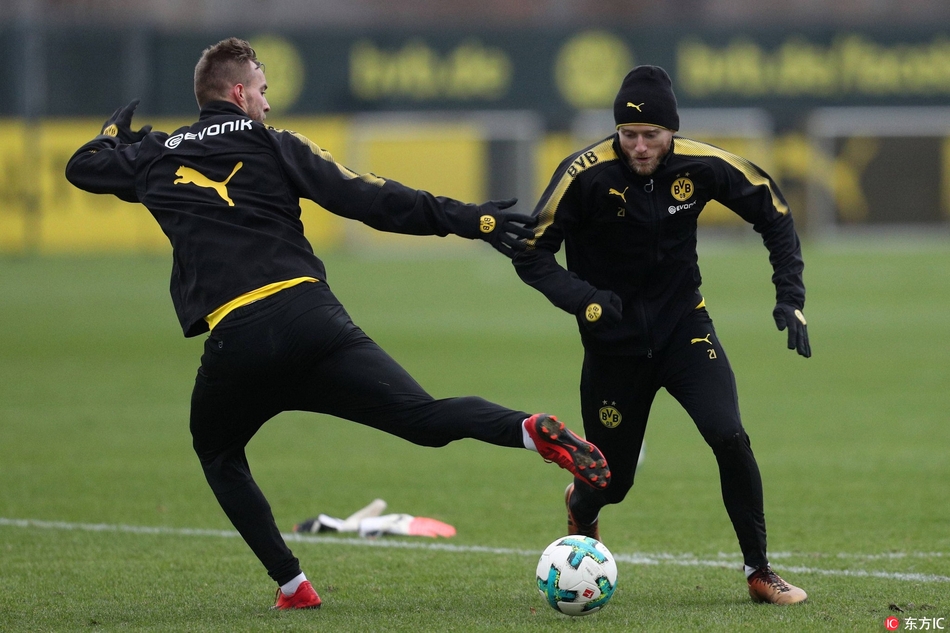 乐鱼APP-多特蒙德全队集体训练,备战下一场比赛是什么